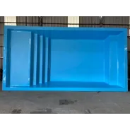 Pileta de fibra con Solarium humedo