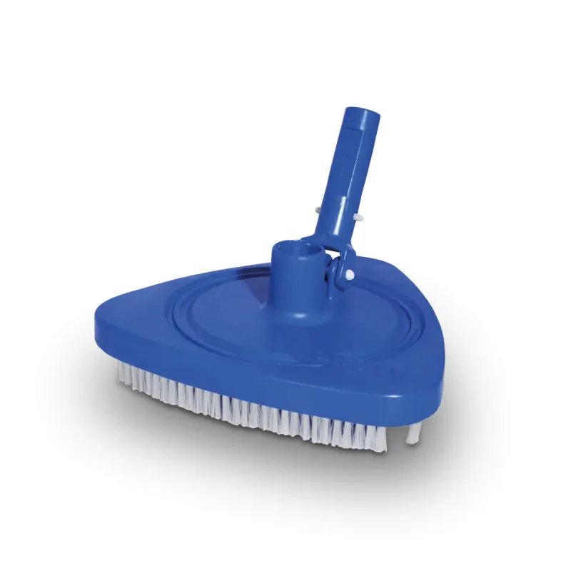 Cepillo barrefondo triangular Vulcano: limpieza eficiente de rincones y bordes de la pileta. Compatible con pértigas y sistemas