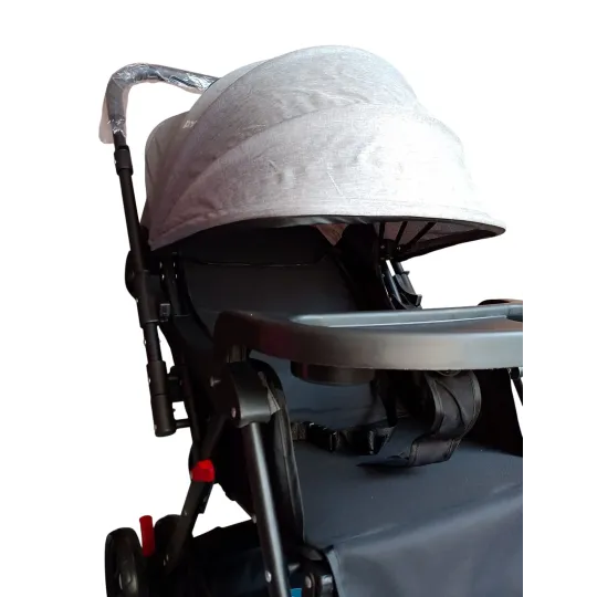 COCHE PARA BEBE PRIORI DE PASEO