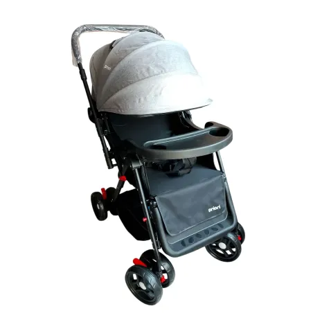 COCHE PARA BEBE PRIORI DE PASEO